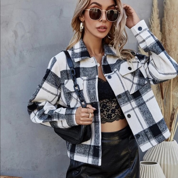Jackets & Blazers - Plaid flap pocket jacket